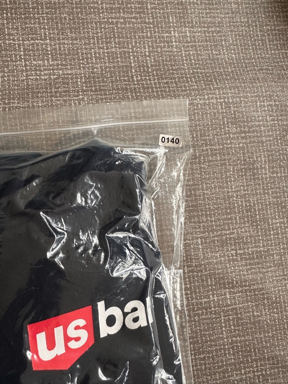 US Bank Hoodie Men’s Medium Navy Pullover Logo Sweatshirt Corporate Promo - Picture 13 of 13